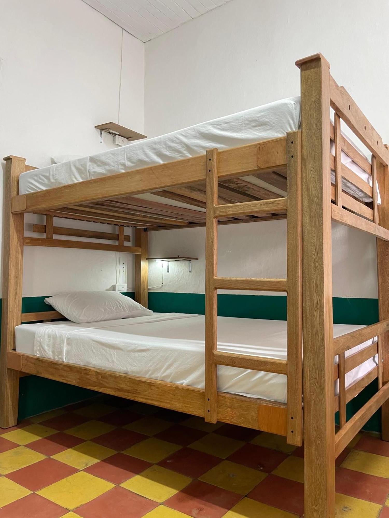 Origen Hostel Хардін Екстер'єр фото