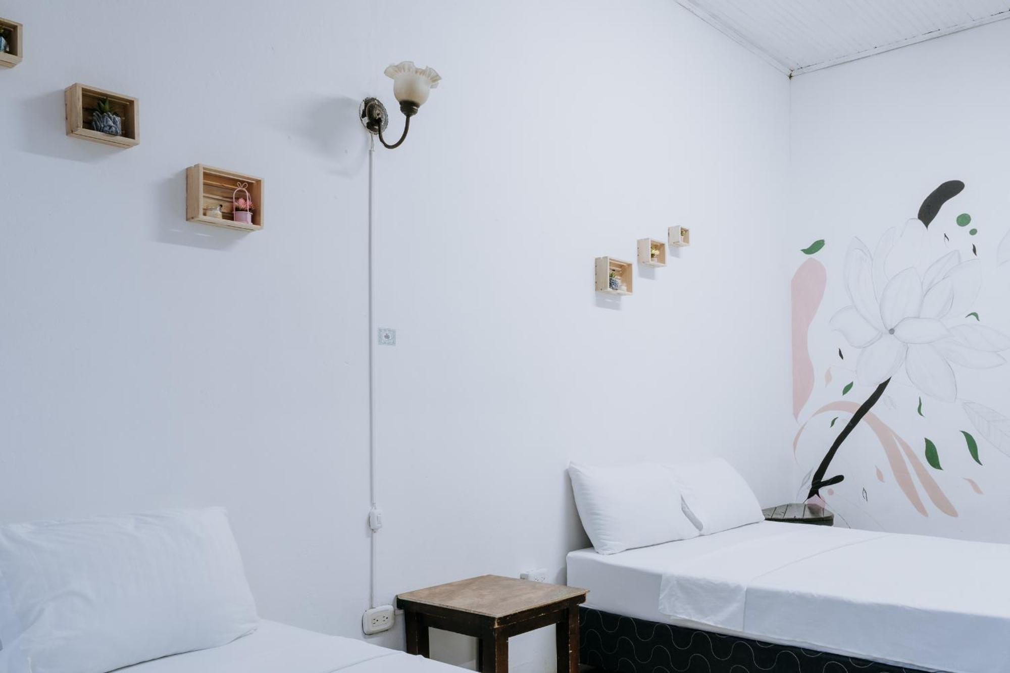 Origen Hostel Хардін Екстер'єр фото
